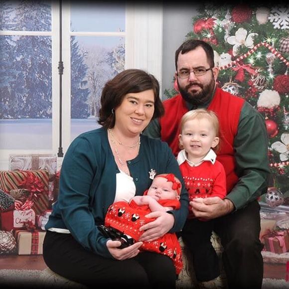 Meet your Posher, Danielle - Picture 1 of 1